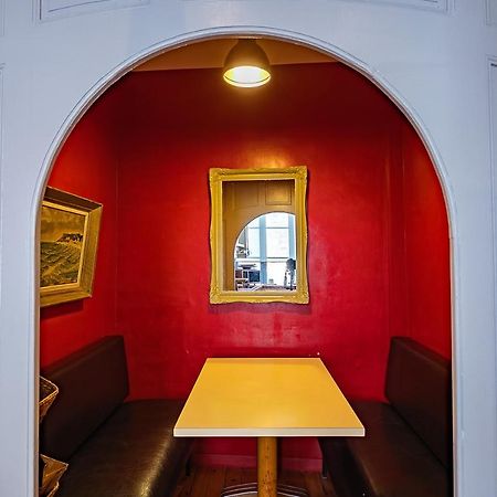Appartement De La Tour De L'Horloge De 迪南 外观 照片